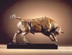 Toms - Nicola (sculpture)